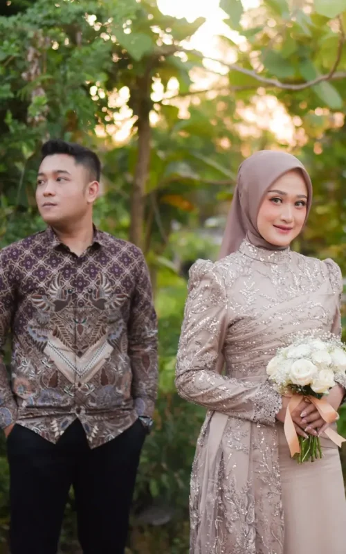 foto kedua mempeleai 2 Fernosa Dio