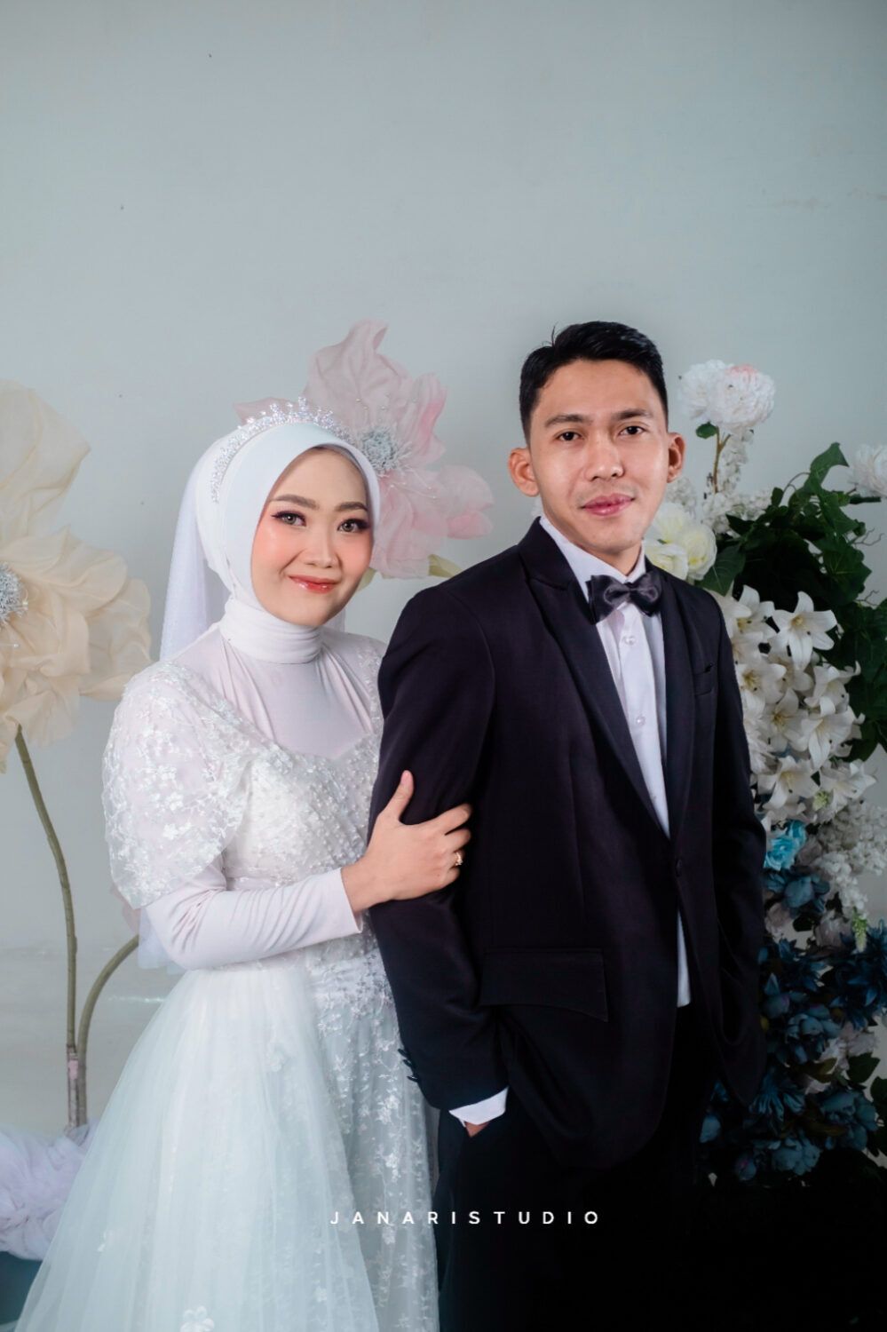 Penutup Silvi Ade Yusep