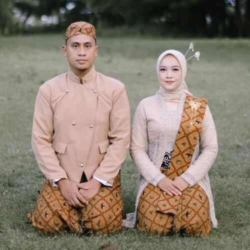 1. Foto cover Fakhry Atik copy