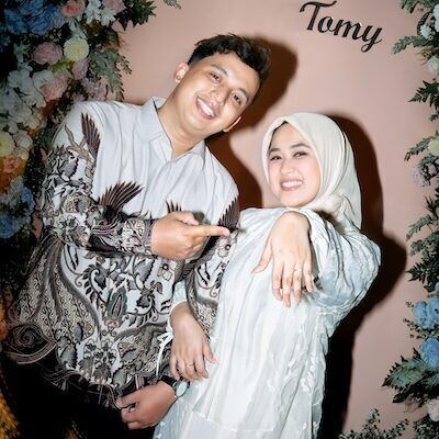 Foto Cover Nia Tomy copy