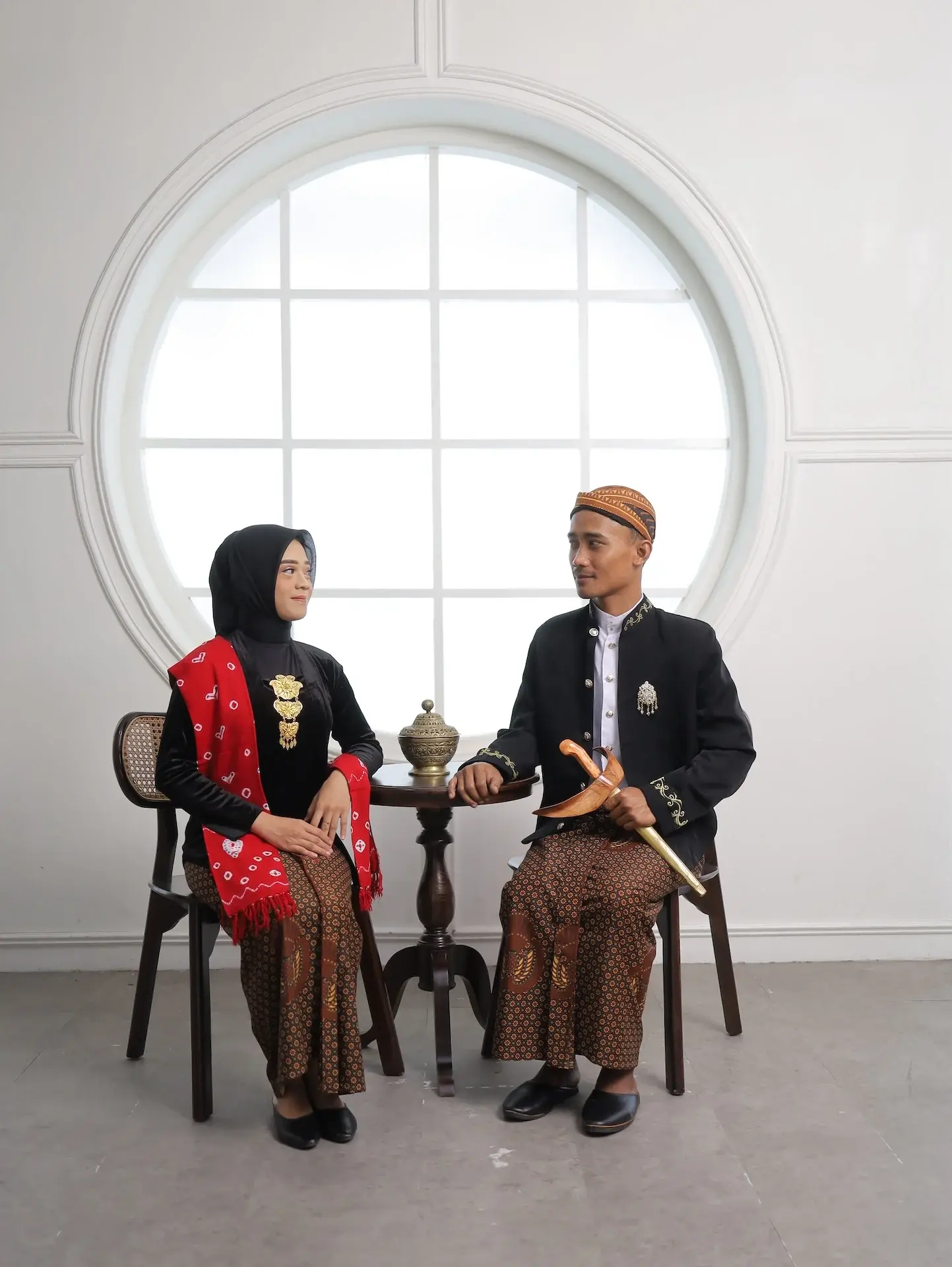 Love storyPernikahan Ella Mamik