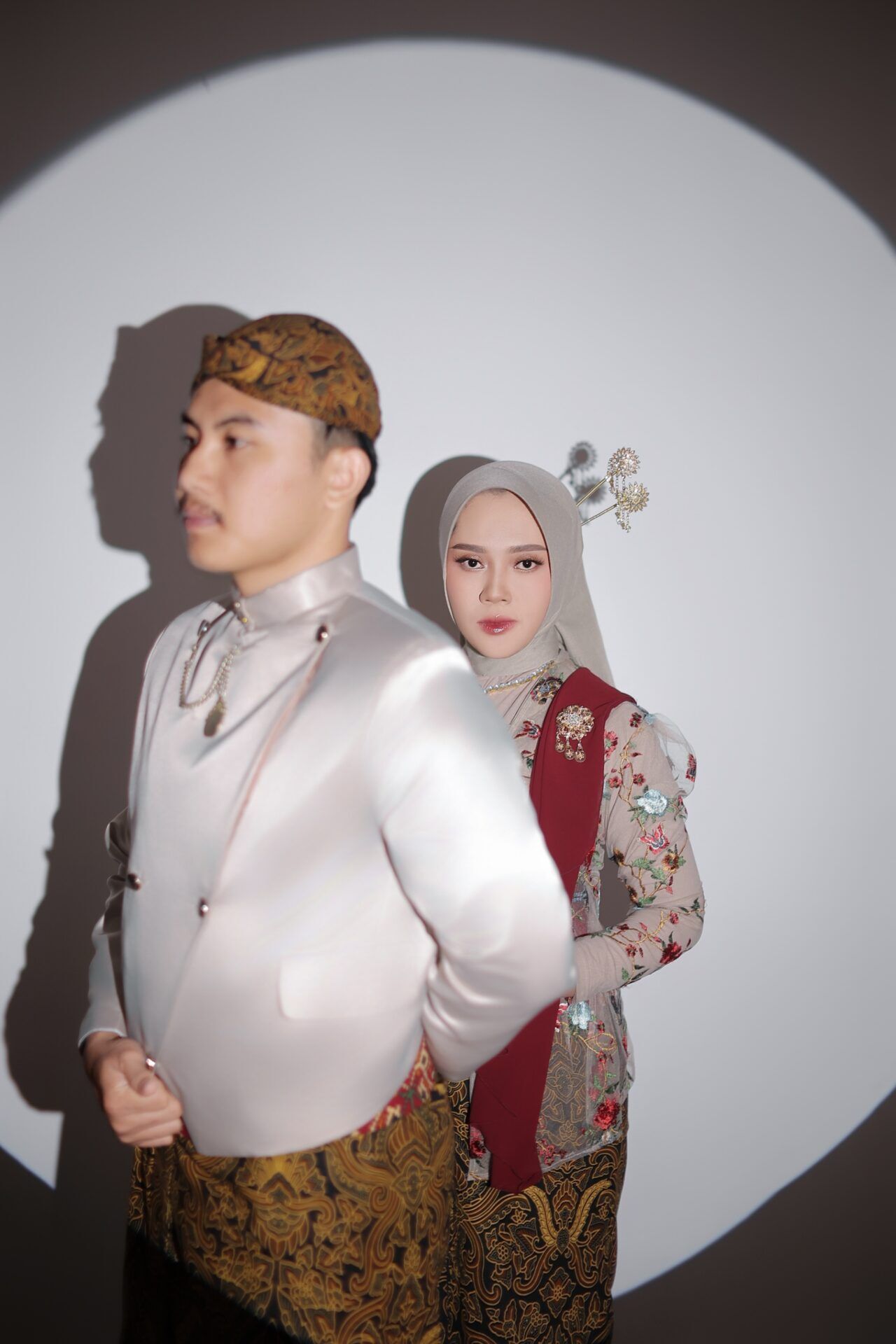 Foto love story judul 2 Rev Lindi Dhani