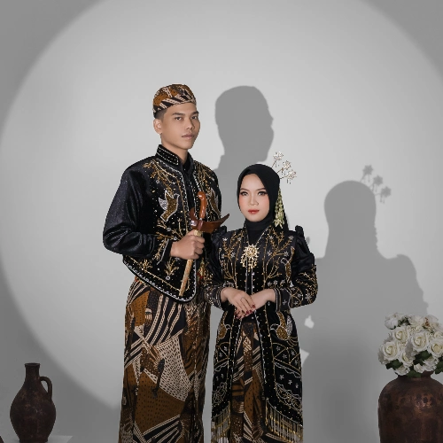 FOTO PEMBUKA